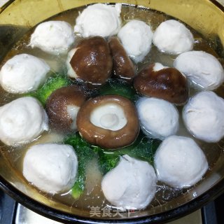 丸子豆腐蔬菜汤的做法步骤：5