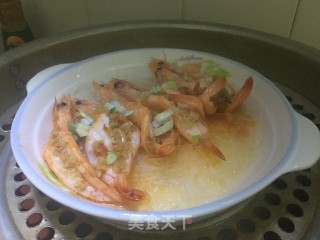 蒜蓉粉丝蒸大虾的做法步骤：5
