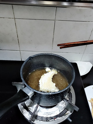 炸腐竹的做法步骤：4