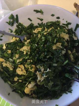 发面韭菜煎饼的做法步骤：3