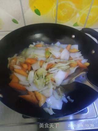 胡萝卜白菜炖牛肉的做法步骤：6