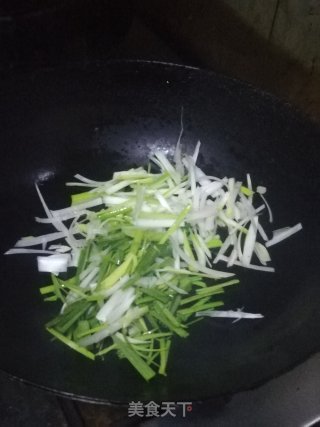 揪面片的做法步骤：3