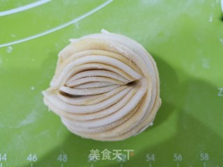 心形馒头的做法步骤：5