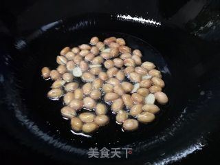 花生米的做法步骤：2