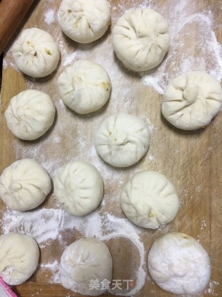 白菜鸡肉包的做法步骤：10
