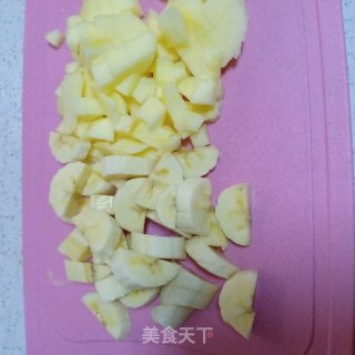 苹果香蕉奶昔的做法步骤：2