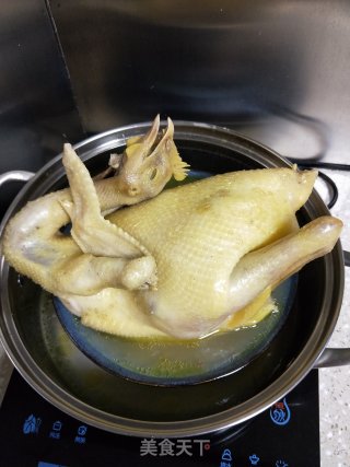 姜葱鸡的做法步骤：1