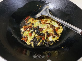 干煸鸡翅中的做法步骤：11