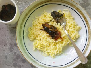 葱油拌面的做法步骤：4