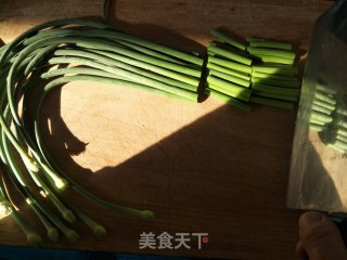 蒜苔炒肉的做法步骤：3
