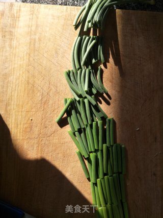 蒜苔炒肉的做法步骤：4