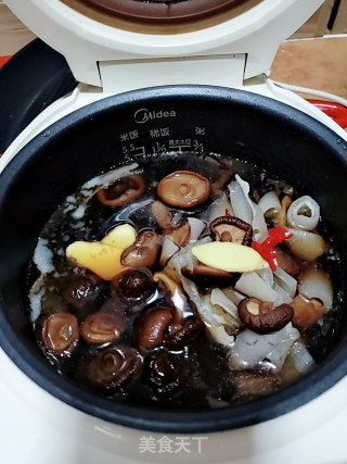 猪皮炖海带的做法步骤：13