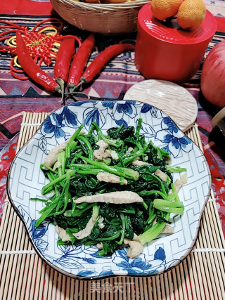菠菜炒肉丝的做法步骤：8