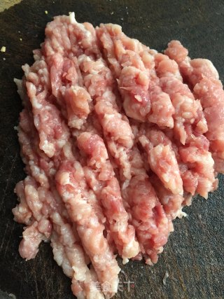 三菌浸瘦肉汤的做法步骤：4