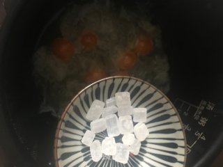 金桔银耳糖水的做法步骤：7
