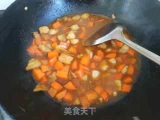 胡萝卜肉丁焖饭的做法步骤：8