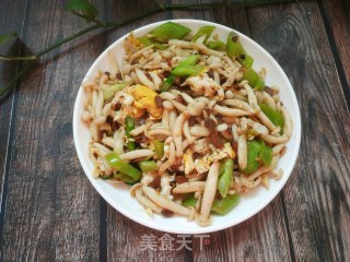 酱烧蟹味菇的做法步骤：10