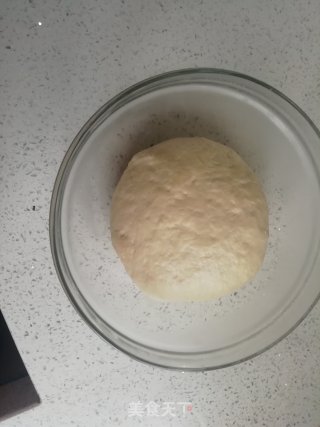 芝麻圆烧饼的做法步骤：1