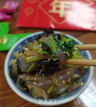 炝拌木耳洋葱的做法步骤：10