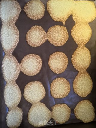 芝麻脆饼的做法步骤：9