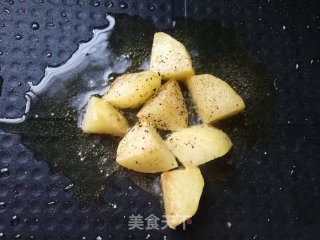 西兰花土豆黑胡椒牛排的做法步骤：8