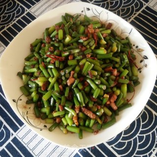 肉末炒蒜苔的做法步骤：7