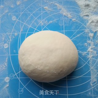 芝麻发面糖饼的做法步骤：2