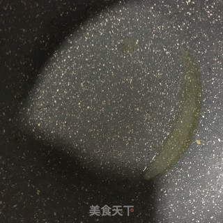 培根炒韭菜的做法步骤：4