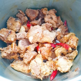 高压锅焖排骨的做法步骤：7