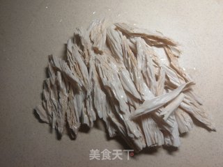 西芹拌腐竹的做法步骤：3