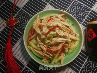 西芹拌腐竹的做法步骤：9