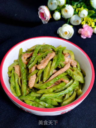 苦瓜炒肉丝的做法步骤：12