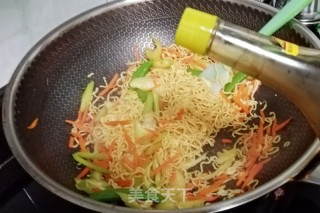 三蔬炒面的做法步骤：6