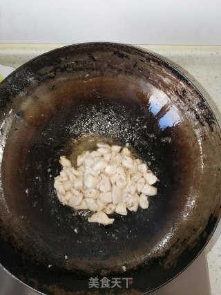 辣子鸡丁的做法步骤：2
