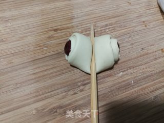 红糖枣花馒头的做法步骤：9