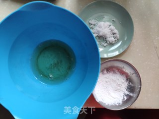 棉花面包的做法步骤：1