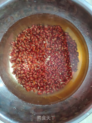 红豆牛奶炫彩汤圆的做法步骤：1