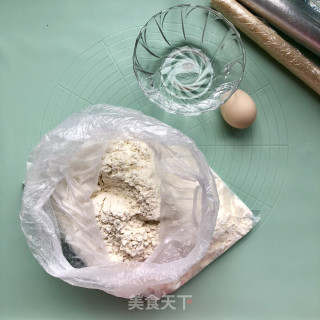 手擀鸡蛋面????的做法步骤：1