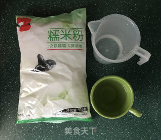 炒元宵的做法步骤：1
