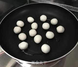 炒元宵的做法步骤：7