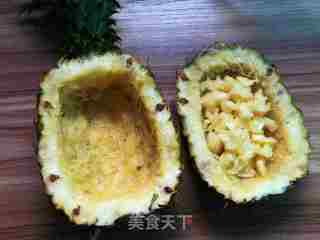 菠萝炒饭的做法步骤：3