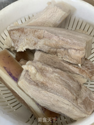 粉蒸肉的做法步骤：1