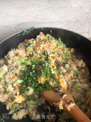 牛肉青菜炒饭的做法步骤：6