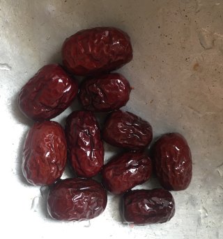 桂圆红枣玫瑰花茶的做法步骤：3