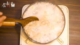黄豆烧猪尾！超级好吃的家常菜，学会了这道菜，谁还去吃红烧肉和大猪蹄子啊？的做法步骤：3