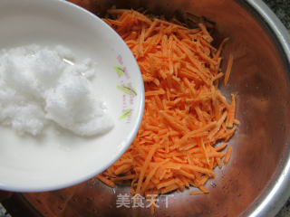 红薯丝饼的做法步骤：3
