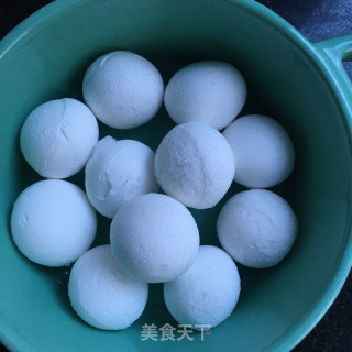 桂花枸杞汤圆的做法步骤：1