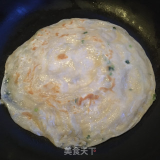培根鸡蛋手抓饼的做法步骤：3