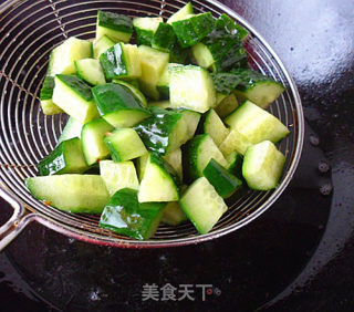 鲜虾鸡里蹦的做法步骤：5