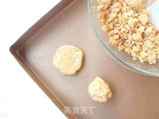 花生燕麦酥饼的做法步骤：5